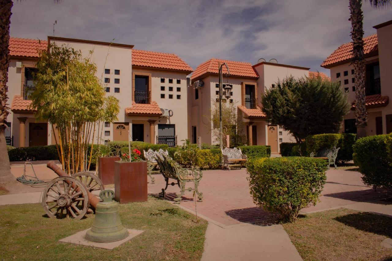 Suites Cervantes Chihuahua Buitenkant foto